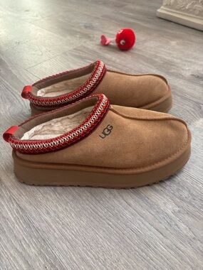 UGG Chestnut Suede Mule Slippers with Red Trim